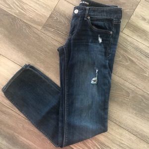 Express size 4 Low rise Skinny Jeans